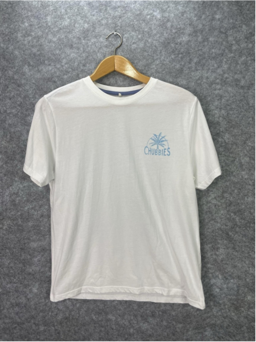 Chubbies Shirt Mens Medium White Weekend Has Arrived Palm Graphic T Shirt Tee